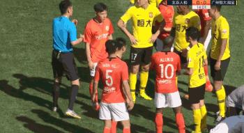 足协裁判刘虎保利尼奥,广州恒大足协判决结果