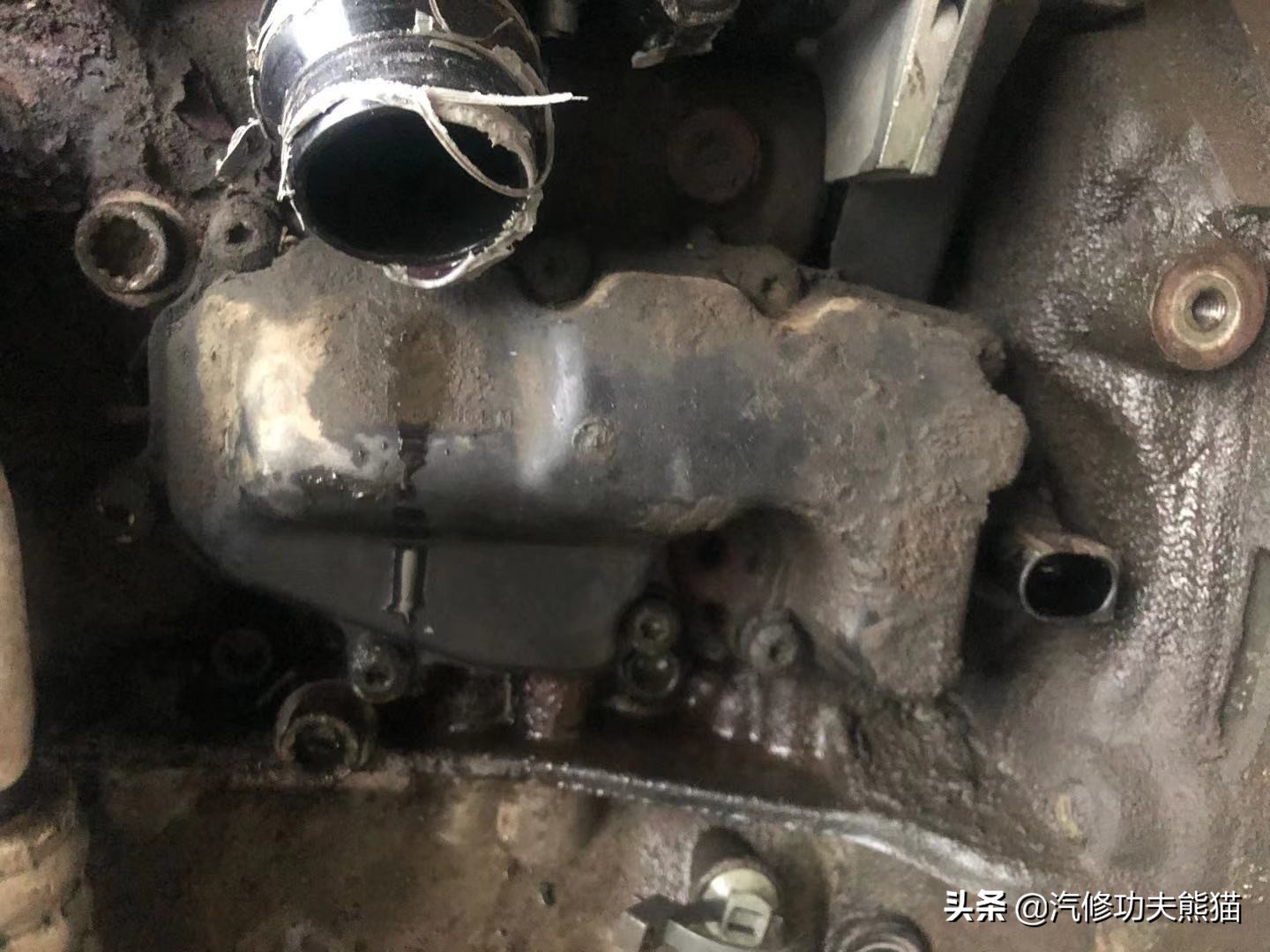 上海大众SUV销量王途观烧机油、漏机油被人乱修一通差点搞报废