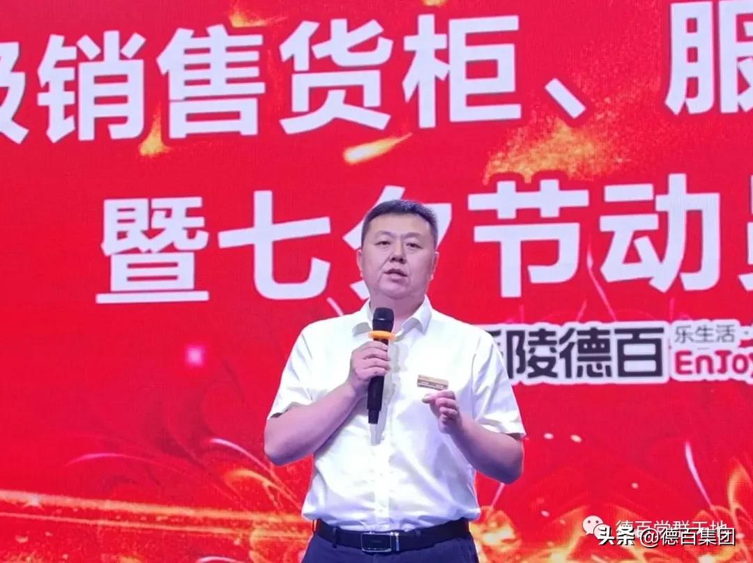 热点聚焦今日三分钟知晓天下事,热点新闻60秒今日头条怎么看