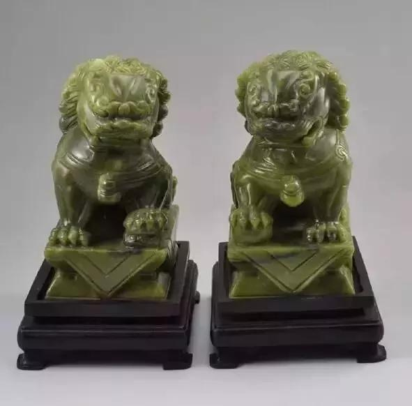 玩玉人的五个特征,玩玉之人最深度解析