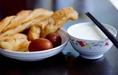 打豆浆黄豆要泡还是不泡,打豆浆黄豆放的太多怎么办