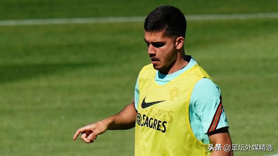 国际足坛转会最新消息,国际足坛转会曼联连签4人