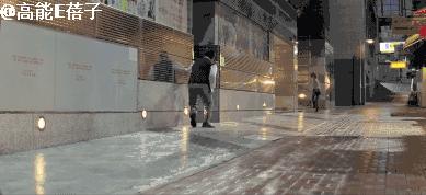 向佐唱歌名场面,向佐人生低谷完整视频