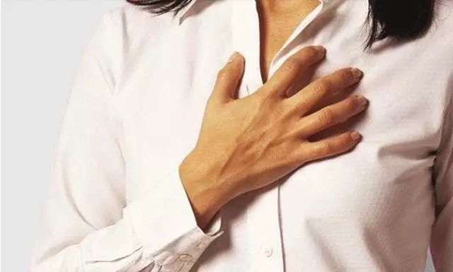 中国女人迷恋的乳房按摩，是一场彻头彻尾的*局骗**