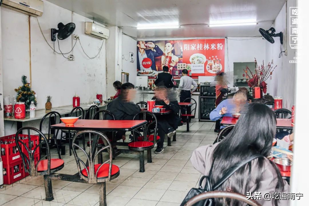这碗桂林米粉不对劲，南宁人吃没毛病，桂林人看了一直骂