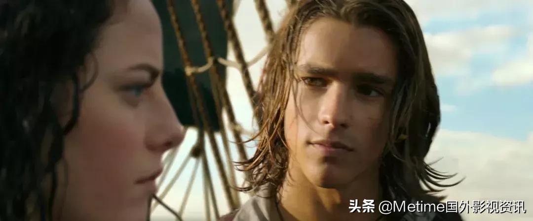 安利一部DC首部原创美剧——《泰坦》第一季