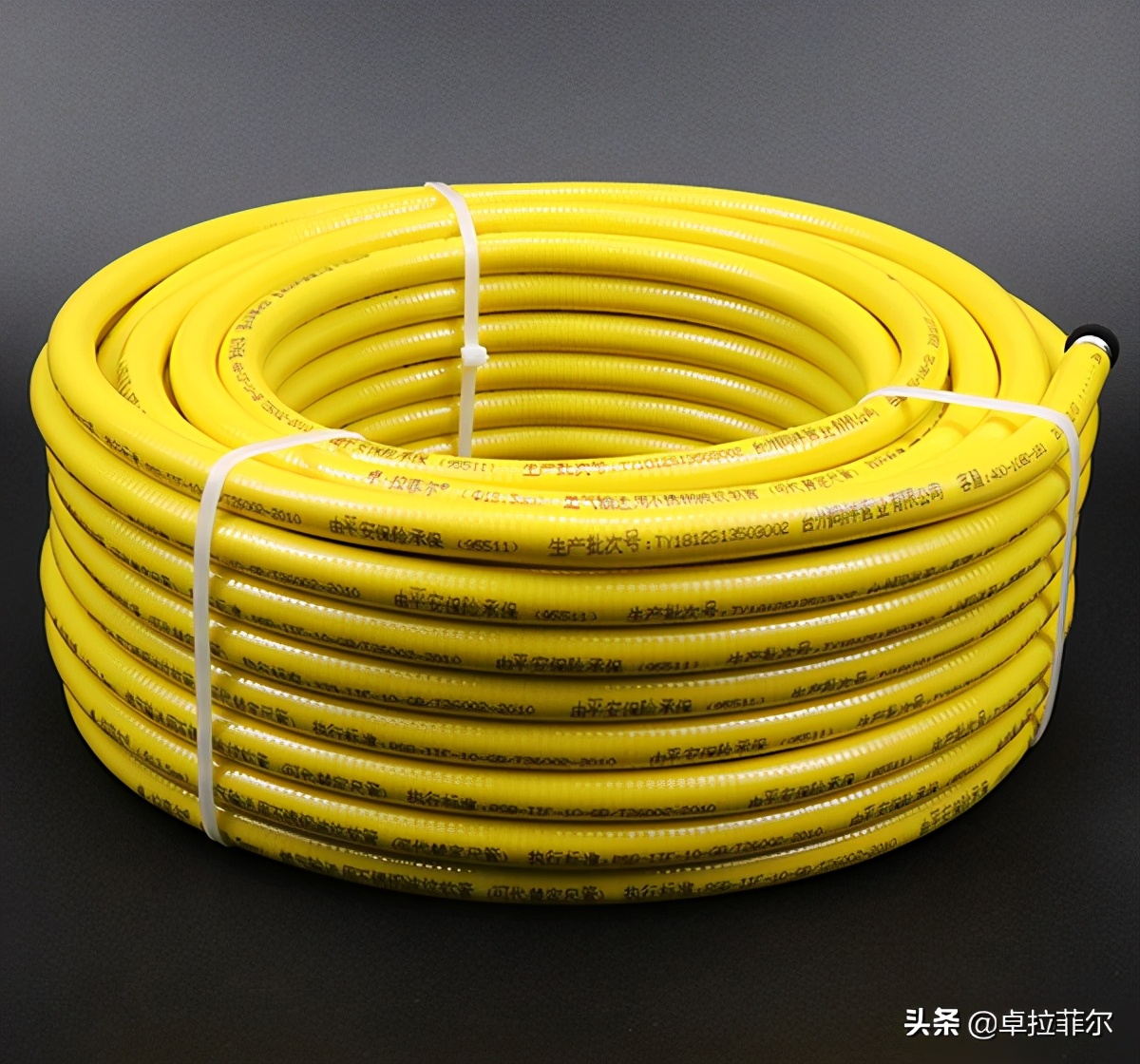 燃气管的使用方便,选对燃气热水器开启舒适厨卫生活