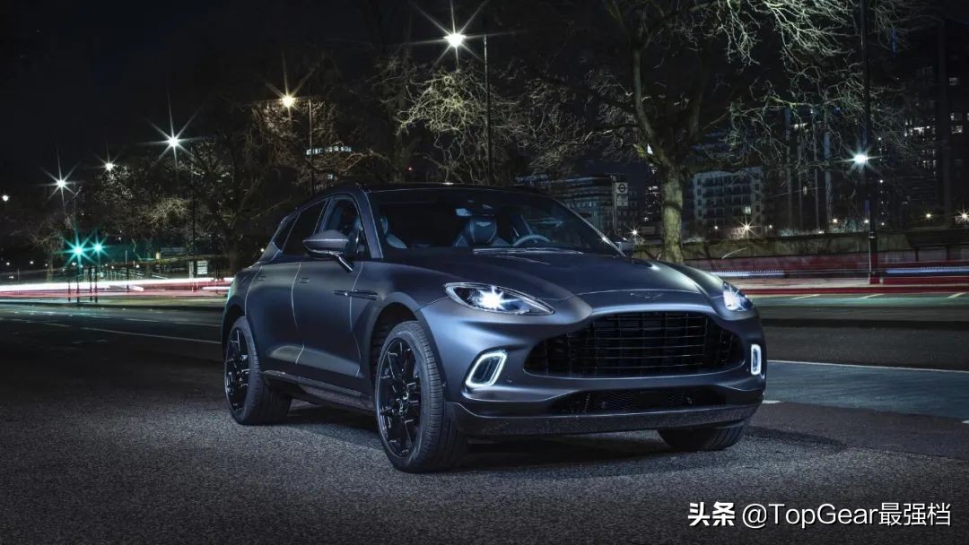 阿斯顿马丁dbx皮卡,邦德阿斯顿马丁