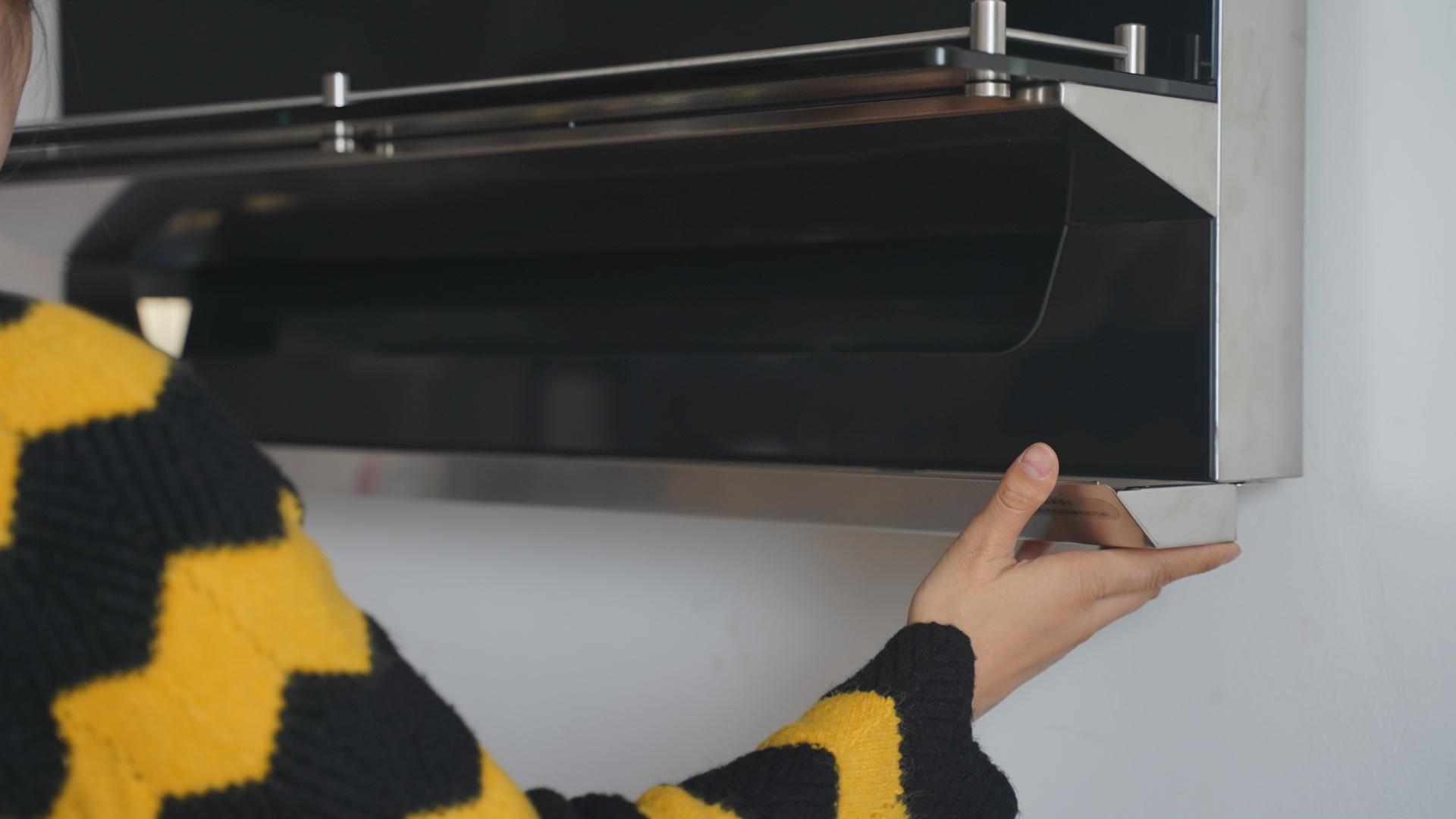 隐藏式油烟机和普通对比,封闭式油烟机好吗