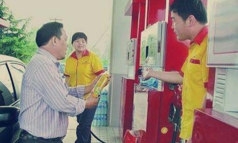 加油员工资能到1万吗,加油员工资7000靠谱吗