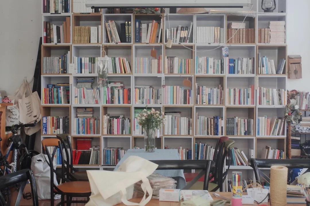 上海二手漫画书店,上海二手书便宜市场