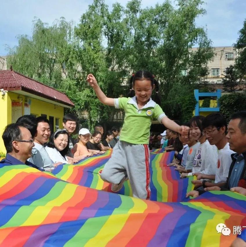 幼儿园我是小红军重走长征路游戏,小班重走长征路闯关游戏