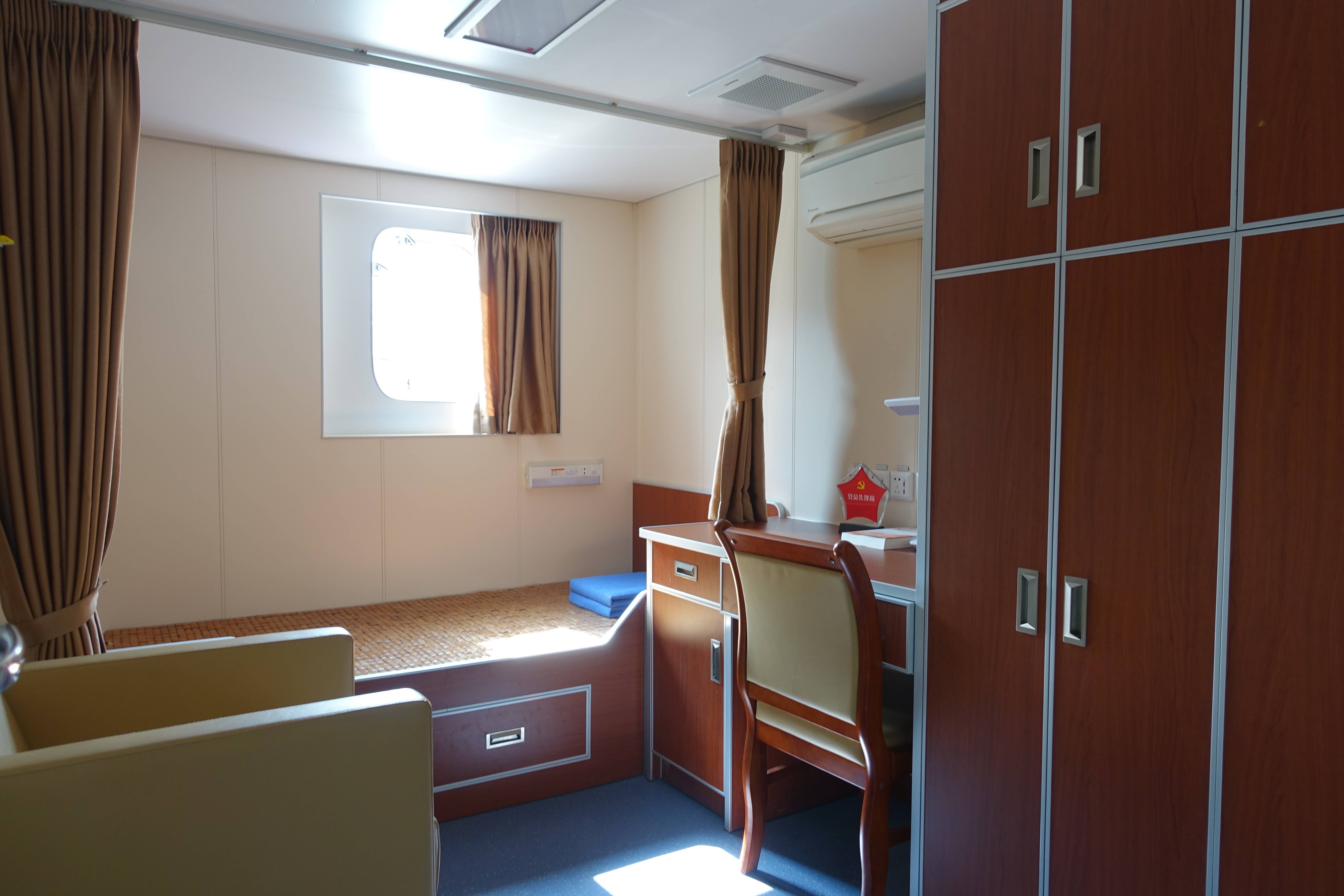 有一个消防蓝朋友是怎样的体验,给你一天时间