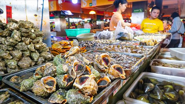 三亚第一市场周边有什么,三亚最好的购物商城