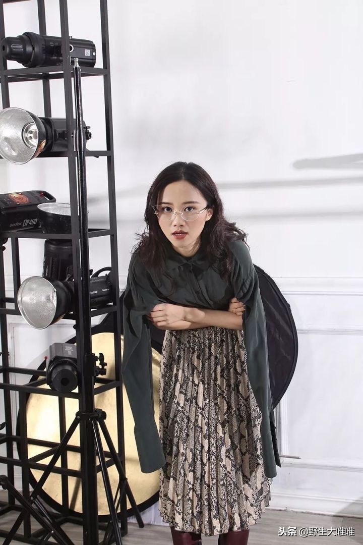 春天穿这些颜色真是美爆了,冬天穿这些颜色真的太美了