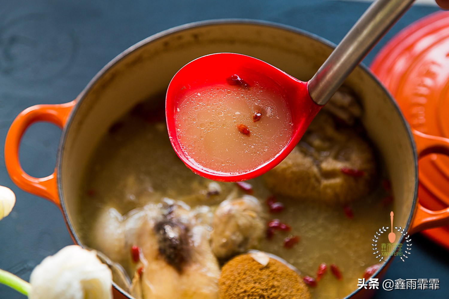 猴头菇养胃汤美食推荐,猴头菇山药瘦肉养胃汤