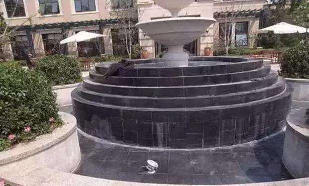 室外地面石材泛碱怎么办,水景石材泛碱如何处理