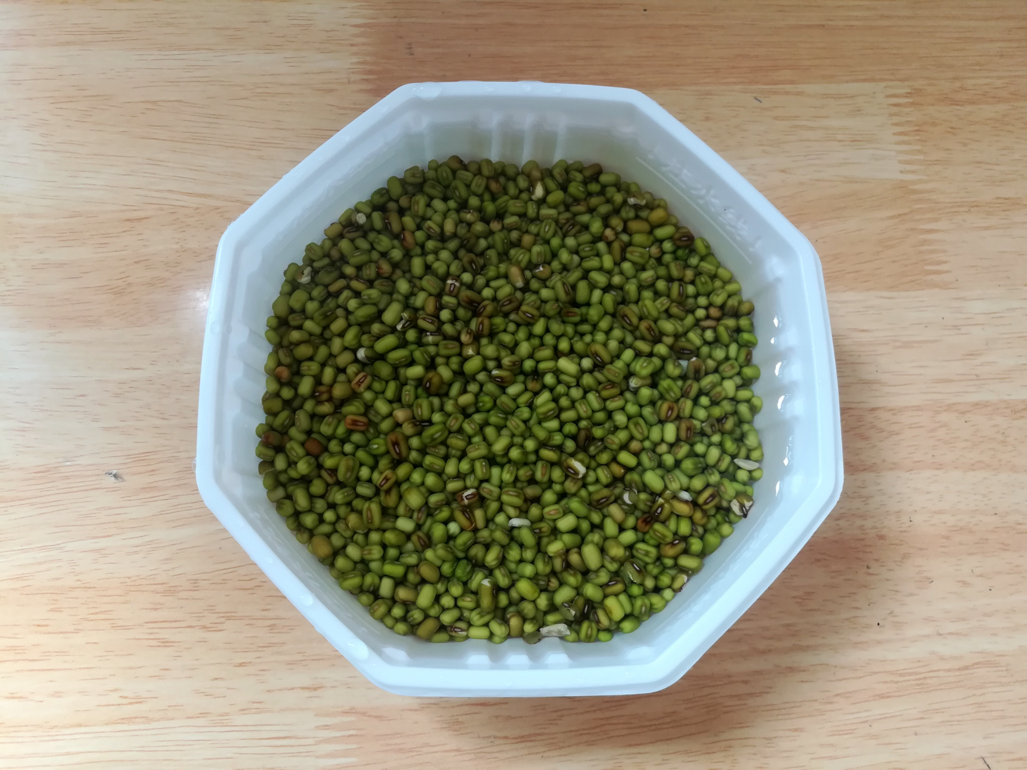 煮绿豆粥放米好吃还是不放好,煮绿豆粥加糯米还是粘米