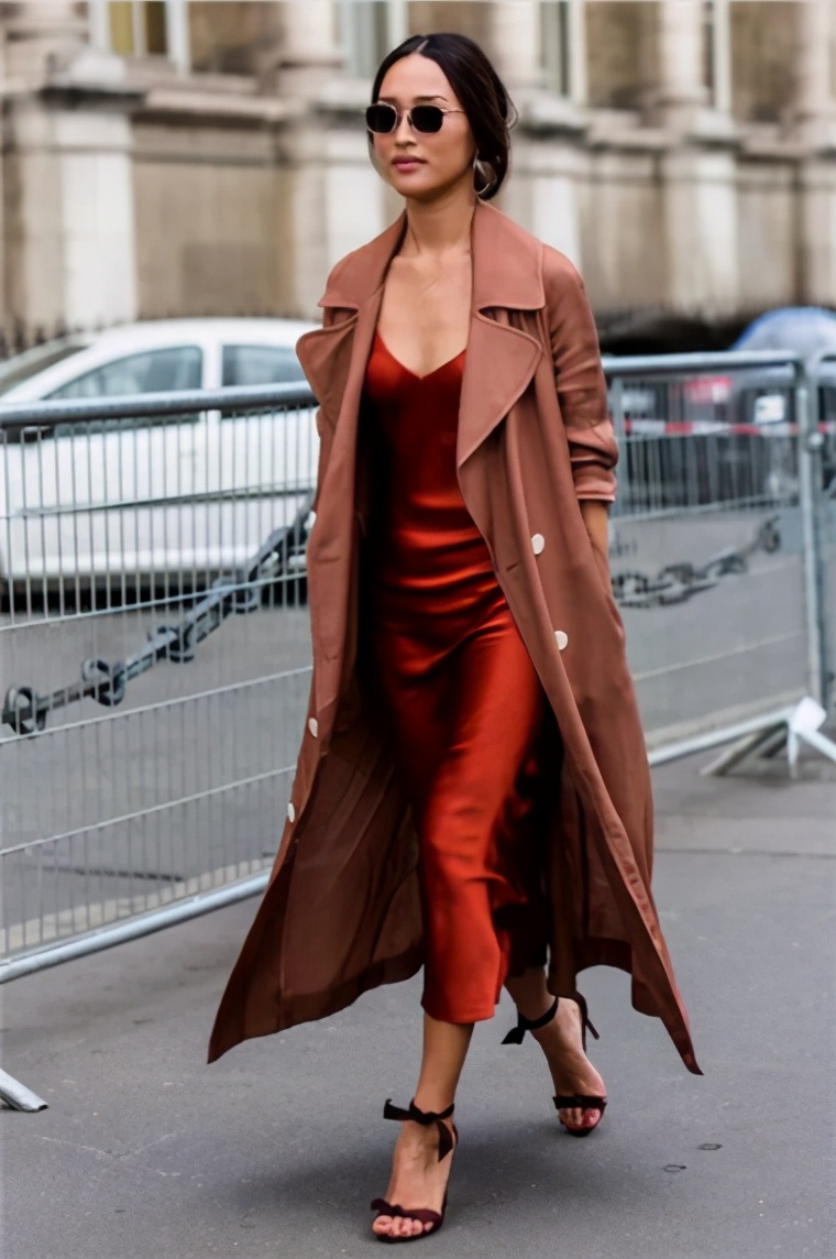 栗棕色和棕色哪个更适合鹅蛋脸,不同底色的棕色