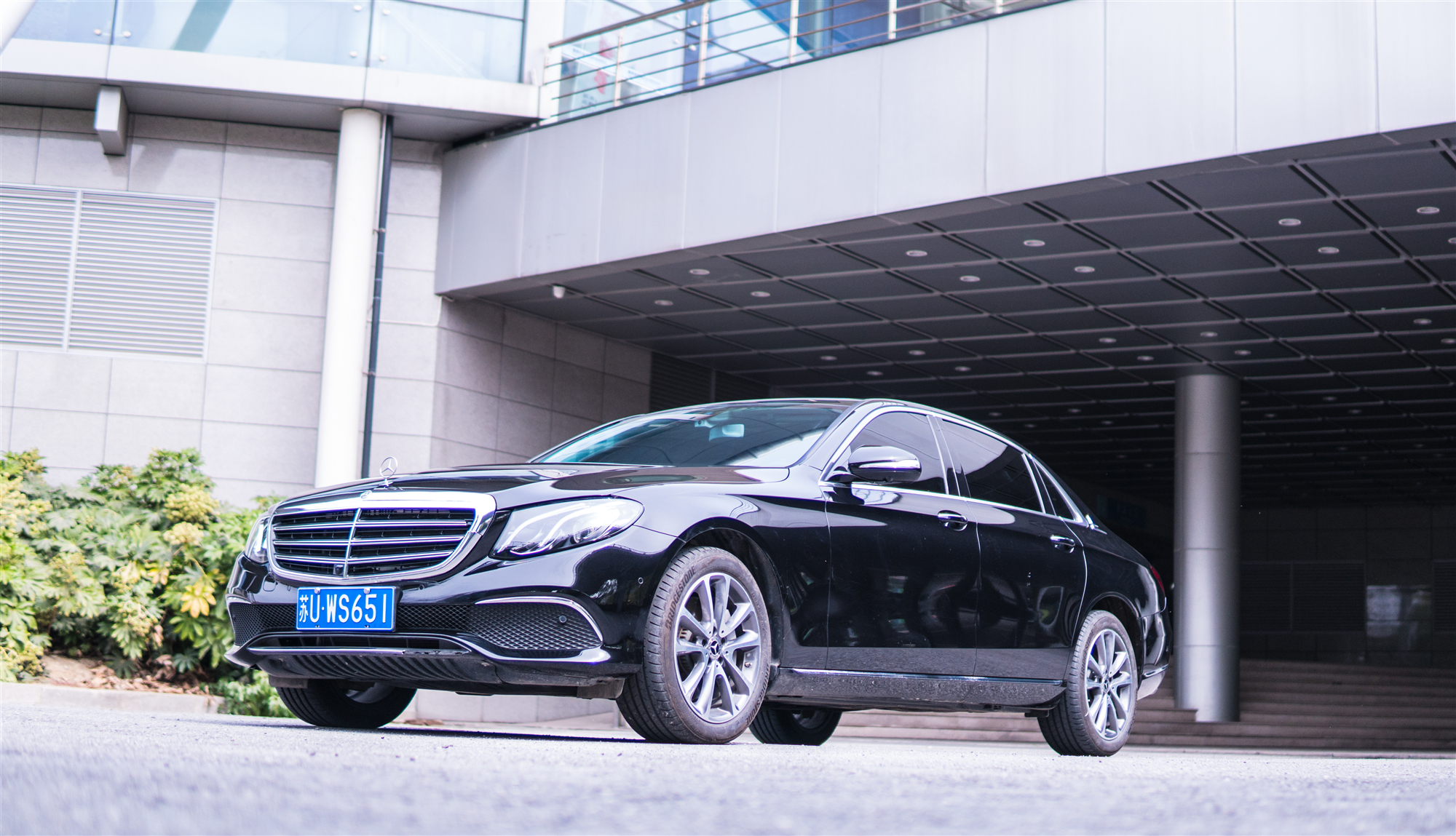 梅赛德斯奔驰e300l最新款,2012款梅赛德斯奔驰e300l优雅型