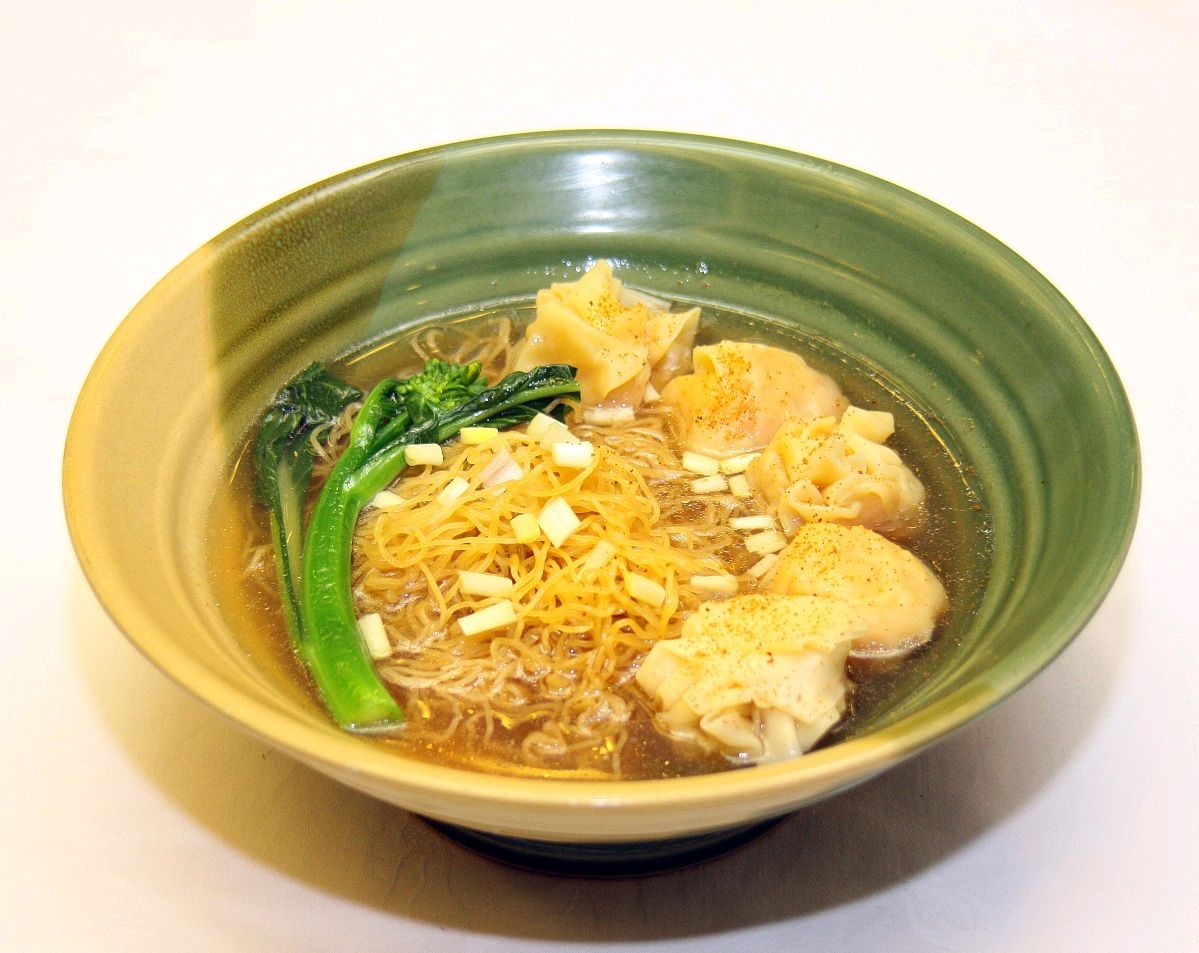 广东云吞面的做法，学会3个重点步骤，云吞面鲜香弹牙又好吃