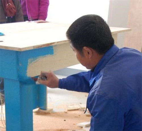 家具刷漆的好还是免漆的好,家具刷漆还是木蜡油好