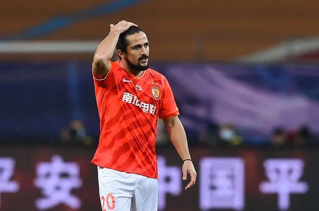 中国足球就是现在各行各业的写照,中国足球理应有多强