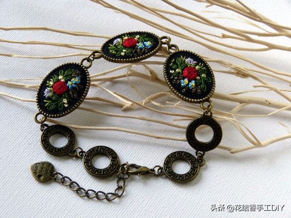 刺绣装饰项链,超级简单又可爱的刺绣教程