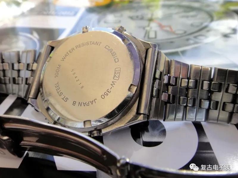 走在希望的拐角——CASIOW350全金属旗鱼