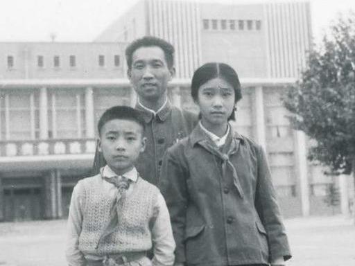 央视一哥的近况,央视一哥曝光