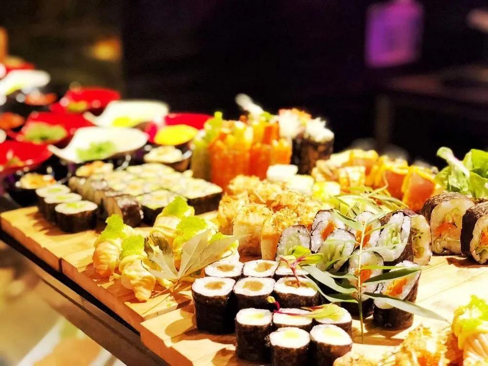 吃自助餐怎样才能100%吃回本,自助餐要吃多少才能吃回本