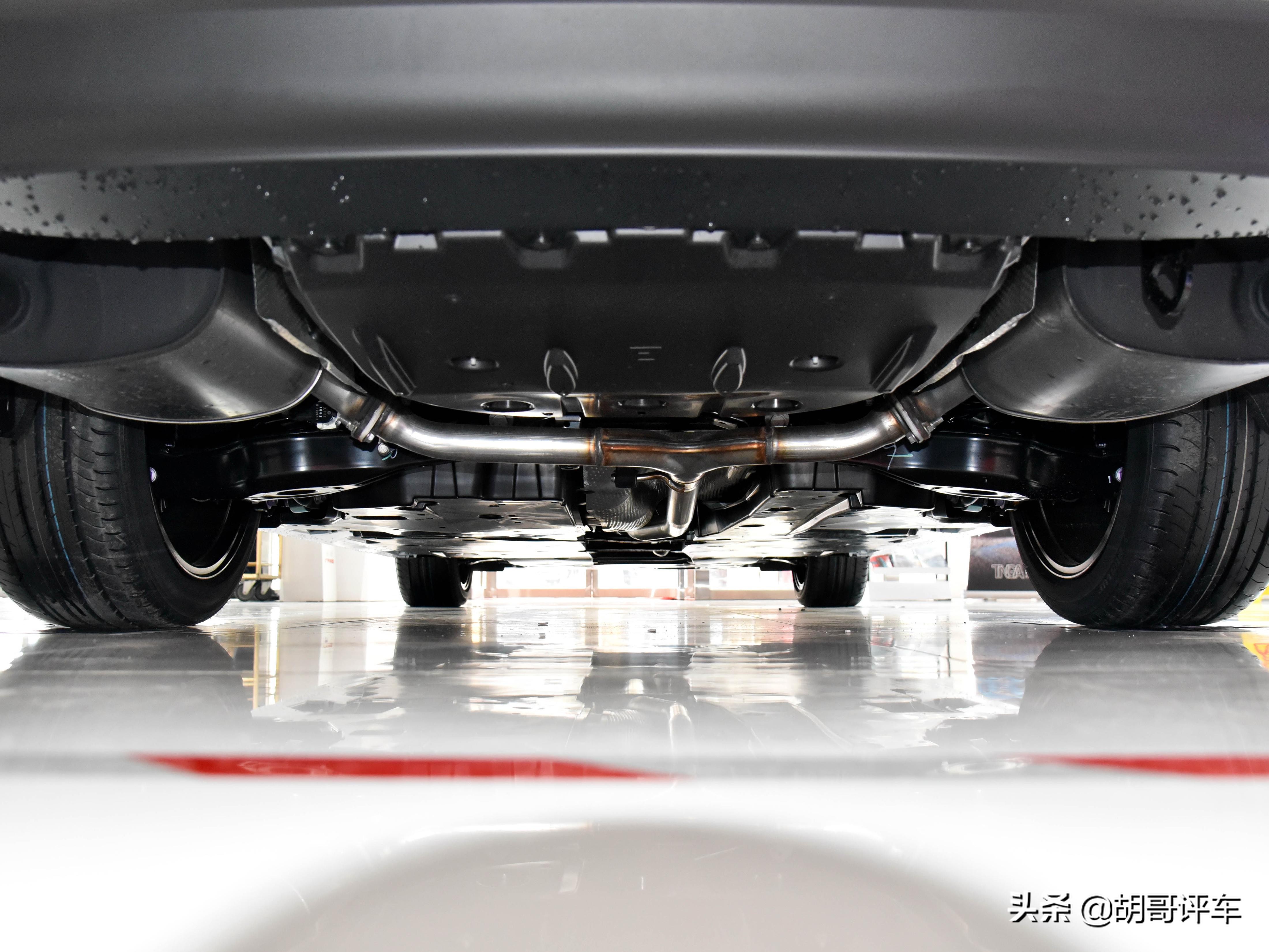 质量好价格便宜的b级车,丰田凯美瑞实力有多强哪款值得买