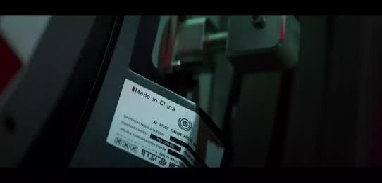 杜嘉班纳用筷子辱华拒不道歉,吴京却用他的表现给华人争了光