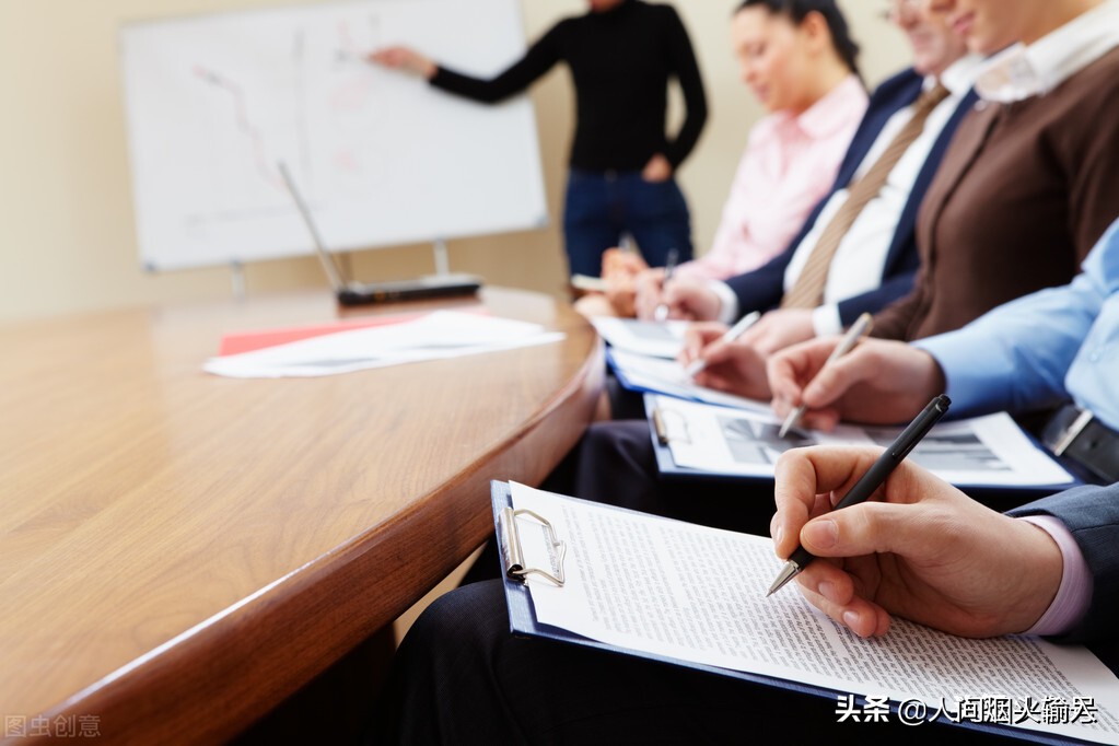 工作上月度数据分析表怎么做,本年度好的工作经验怎么写