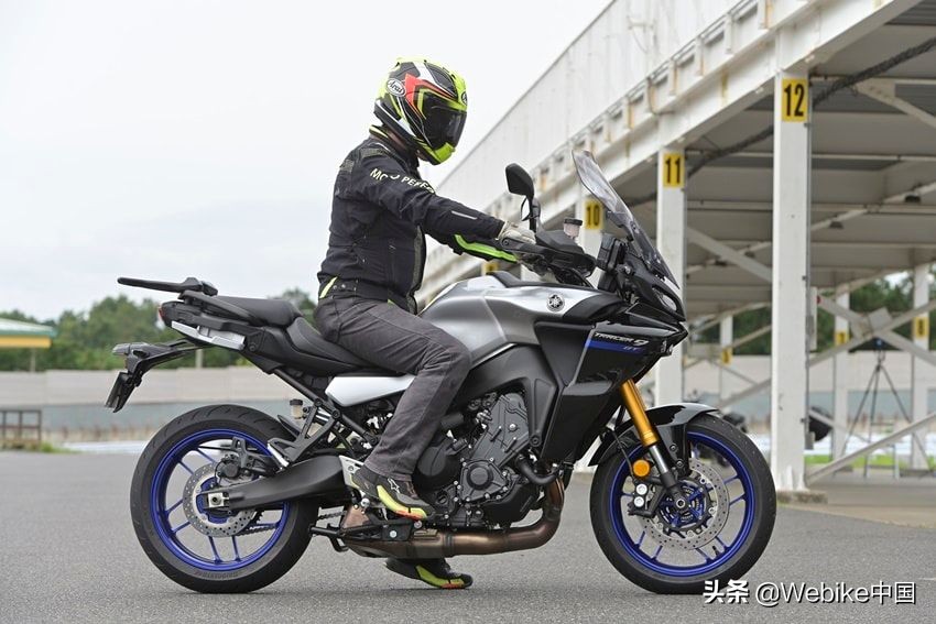 闆呴┈鍝坱racer9鍥藉唴鍞环,闆呴┈鍝坱racer9gt璇勬祴