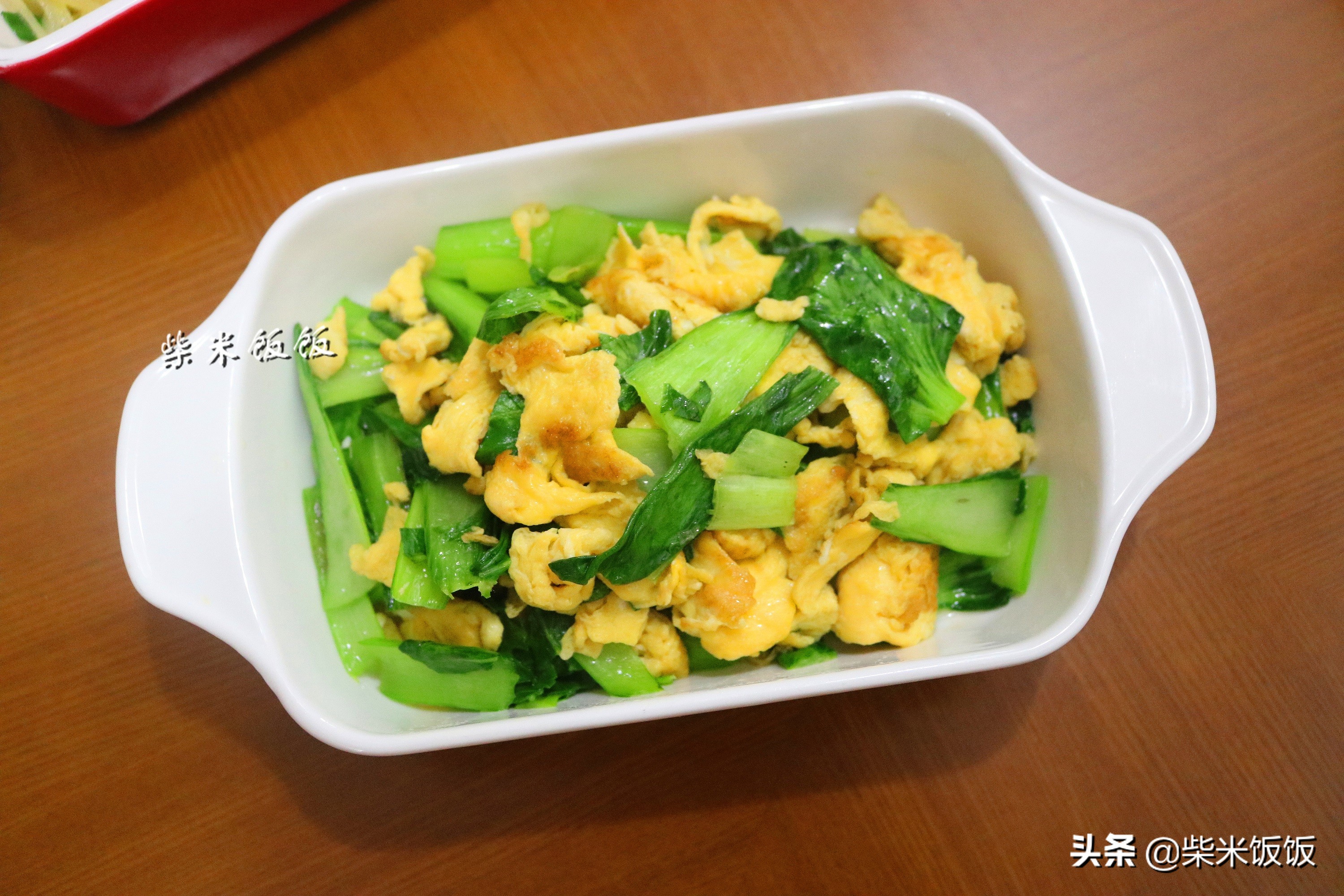 青菜南瓜粥油酥饼搭配,早餐荞麦卷饼搭配汤