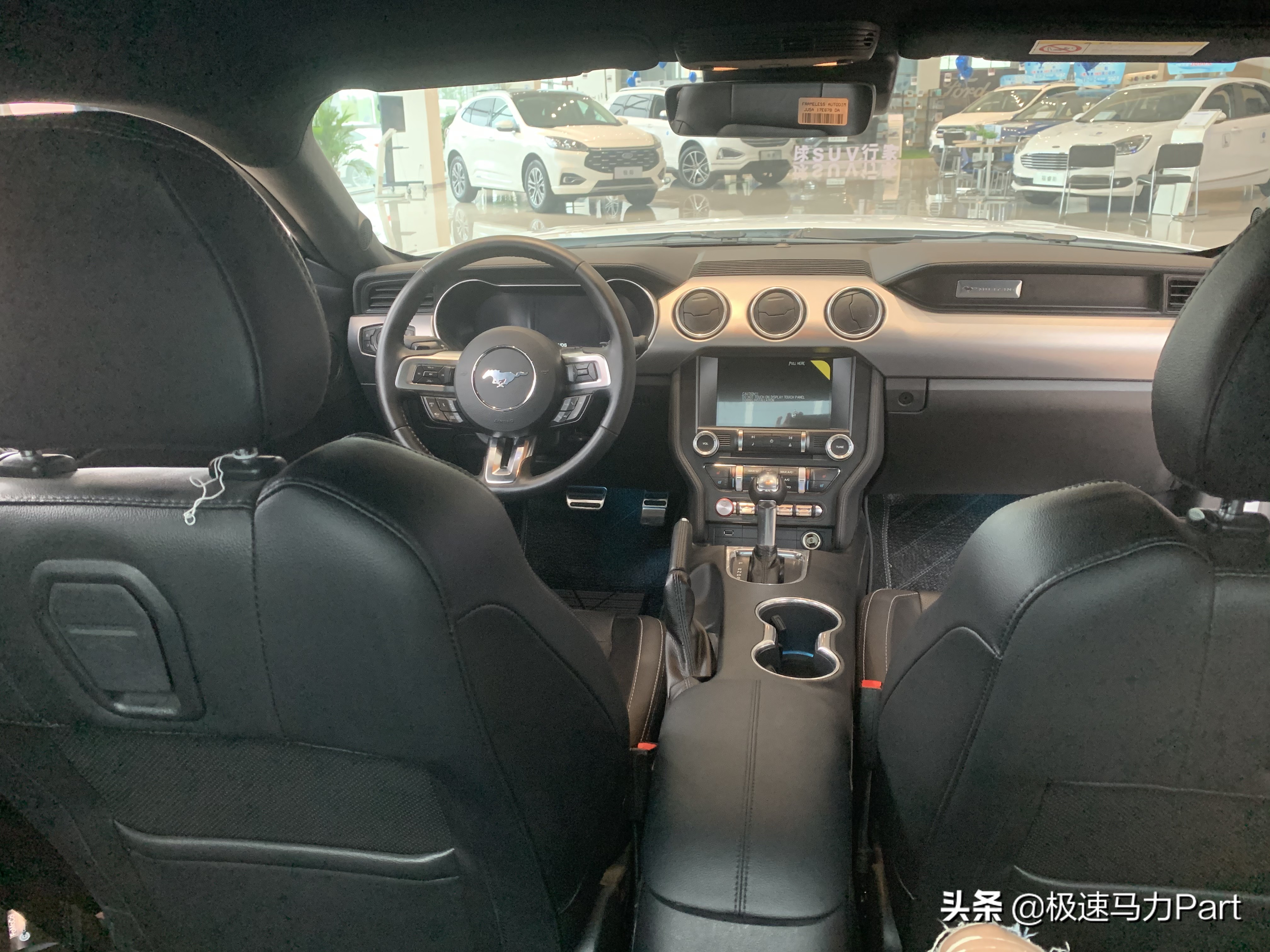 2019野马2.3t暗夜骑士评测,19款2.3t野马百公里加速实测