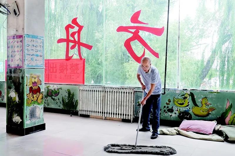 当爹当妈又当老师,当爹当妈当老师