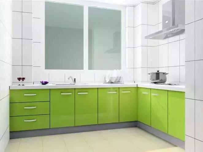 烤漆板材和防火板哪个好,防火板模压板和烤漆板的区别