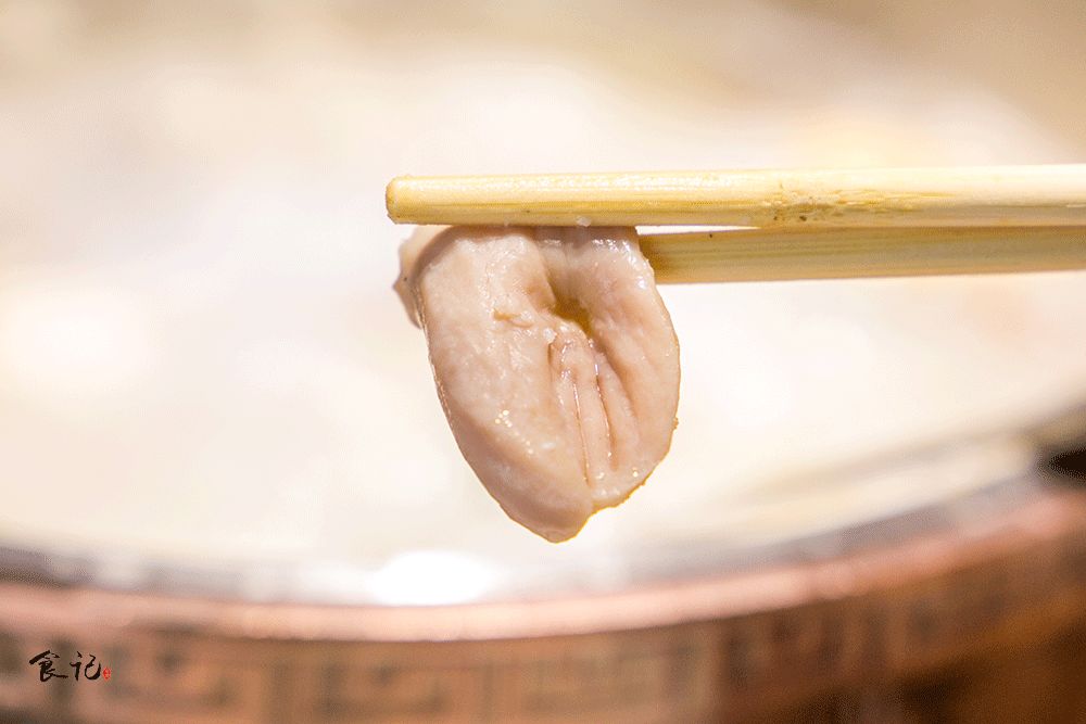 1块钱撸四盘！薄如蝉翼的蝴蝶鱼片，让你一口鲜掉眉毛！