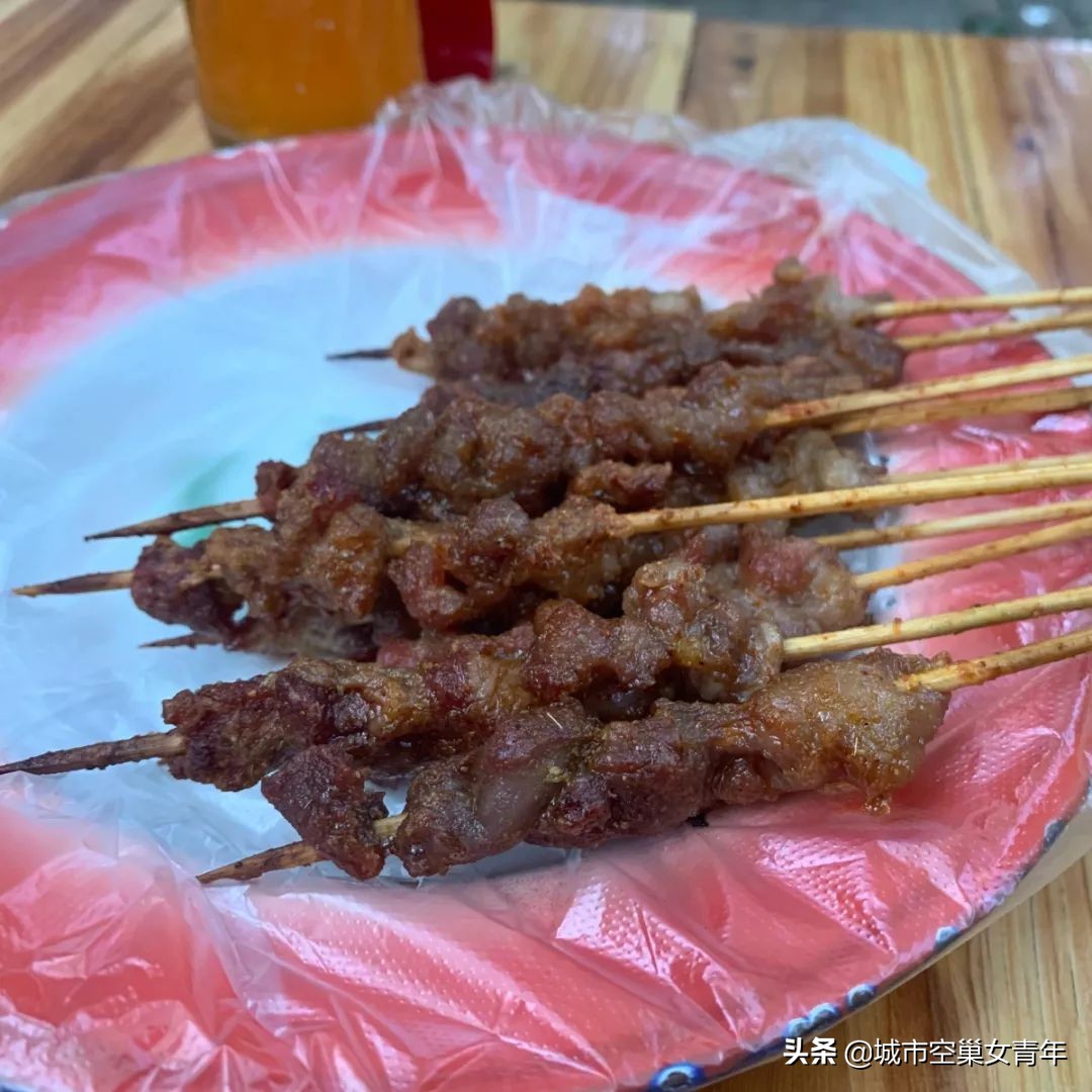 七荤八素的口腹之欲,七荤八素的口腹之欲是什么意思