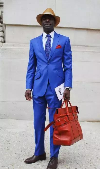 男士包搭配什么衣服好看,男士包包和服装搭配