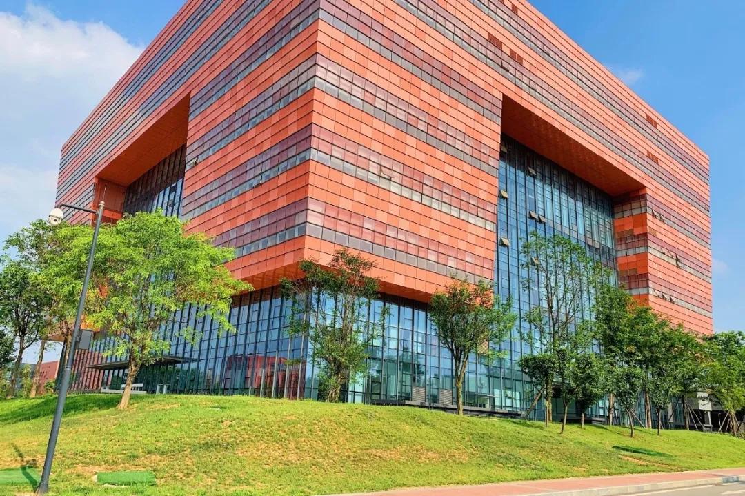 成渝中线高铁新建十陵,成渝高铁中线十陵南站建设时间