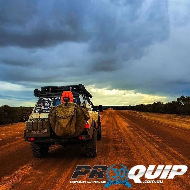 有个桶很帅的，不信你看看