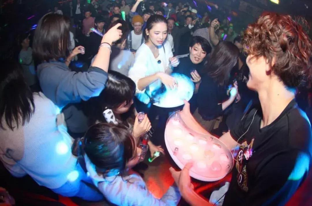 那些经历过拆迁的人,那些得到巨额拆迁款的人