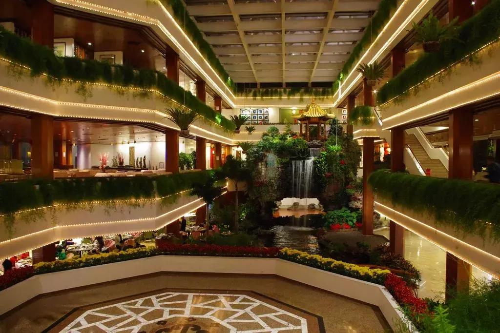 酒店行业有什么困难,酒店业该如何生存下去