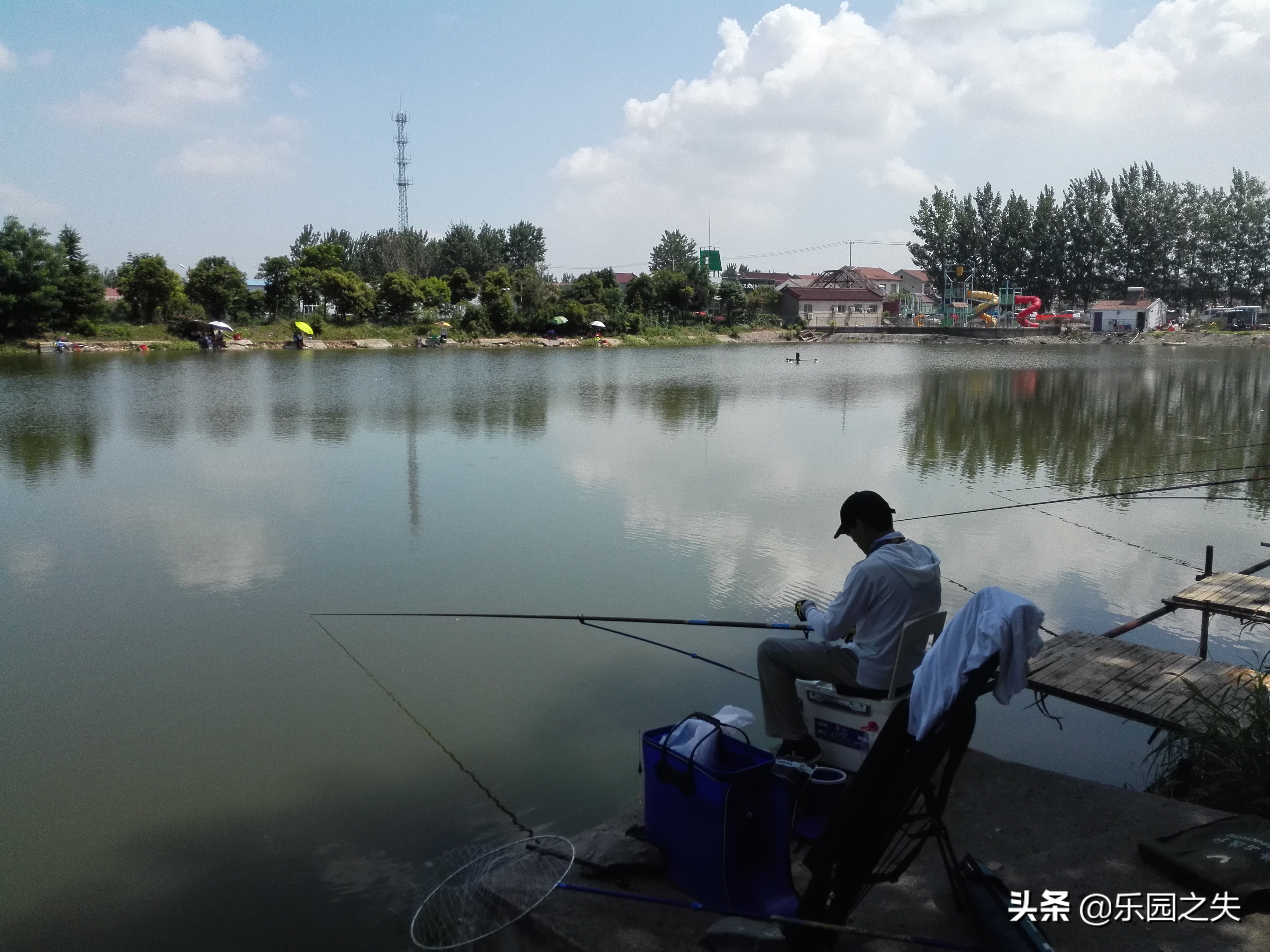 新手钓椅和钓箱,钓箱好还是钓椅实用
