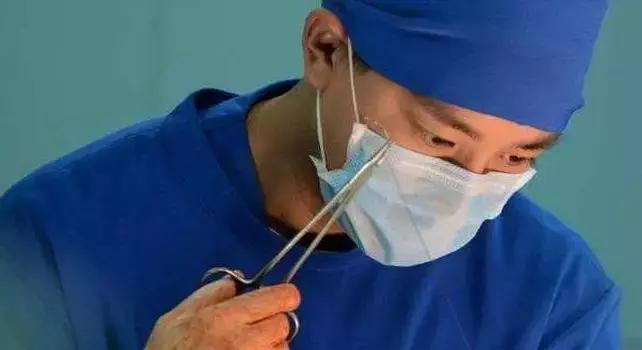 让男人伤心的女人什么样的,让男人悲伤的女人