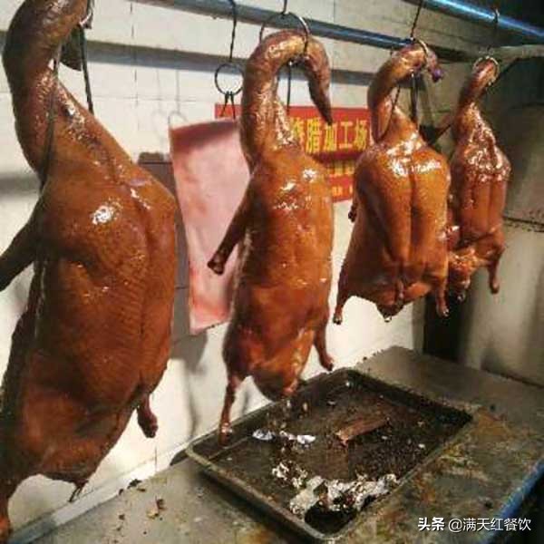 广东烧鹅腿部泛白难上色，老师傅有何方法解决？