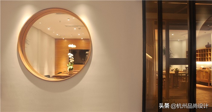 当老房子遇见午后的阳光,当老宅遇见春天